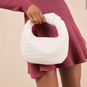 Urban Expressions White Woven Knot Handbag